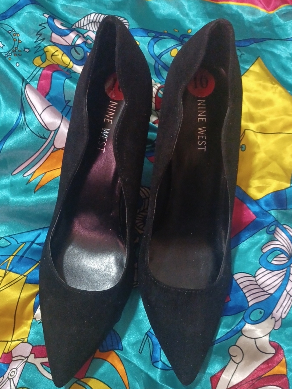 Nine West Black Suede Scalloped Edges PointyToe Stiletto Pumps 10